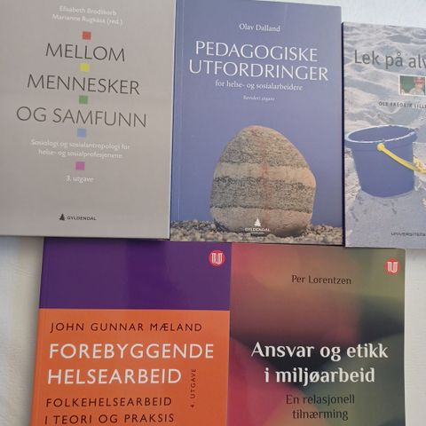 Diverse bøker for vernepleie