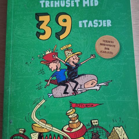 Gutta i det enorme trehuset med 39 etasjer