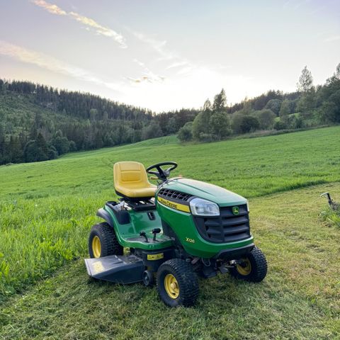 John Deere X126 plenklipper