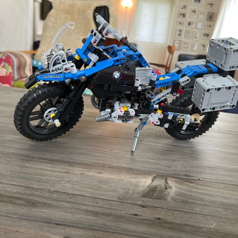 Lego Technic motorsykkel