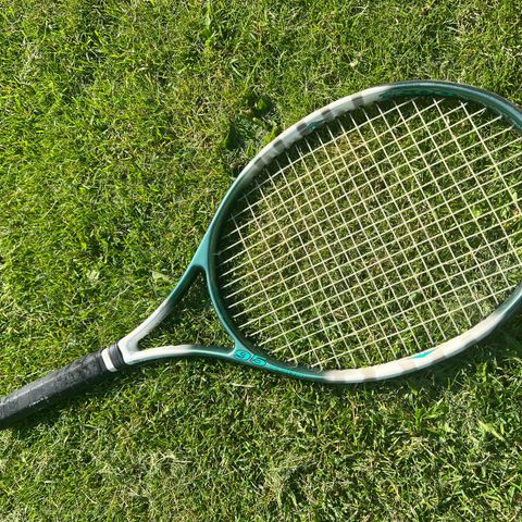 Tennisracket fra Slazenger