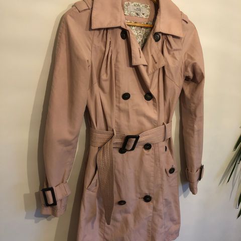 Trenchcoat str 36