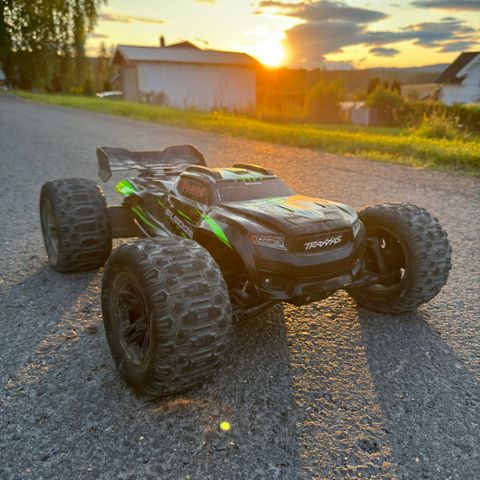 Traxxas Sledge 6s - kjøpt i år