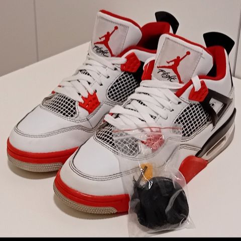 Air jordan 4 fire red