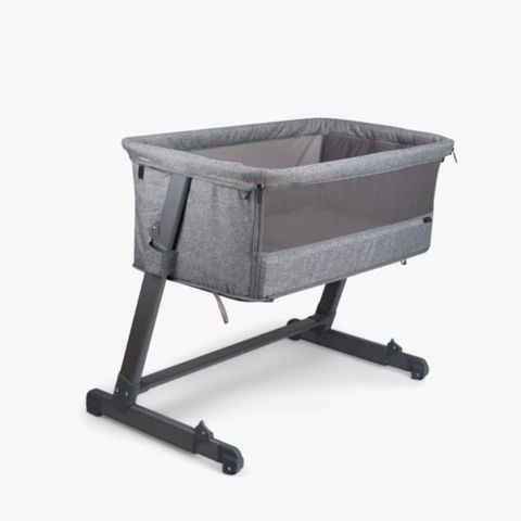 Yngri Tova bedside crib