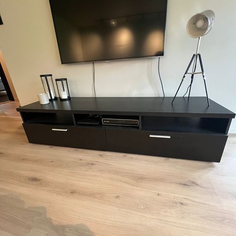 TV BORD / SJENK