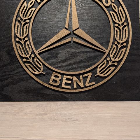 Mercedes Benz Logo