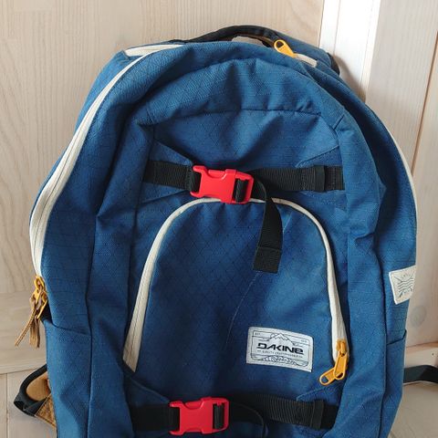 Sekk Dakine Explorer 26 liter