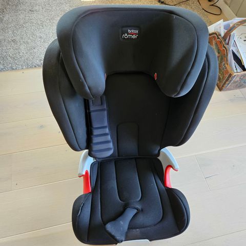 Fin fremovervendt Britax Römer barnestol m/isofix - 15-36 kg