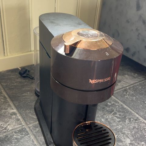 Nespresso vertuo next brown