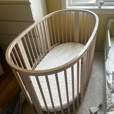 Stokke Sleepi-barneseng