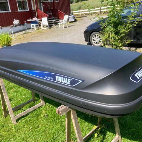 THULE pacific 700