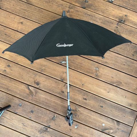 Svart Emmaljunga parasoll til vogn