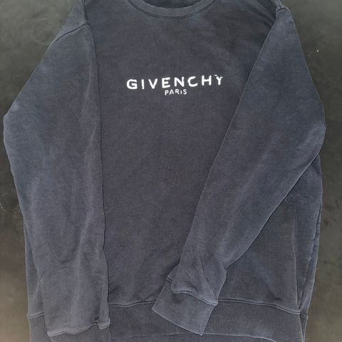 Givenchy Genser (Classic)