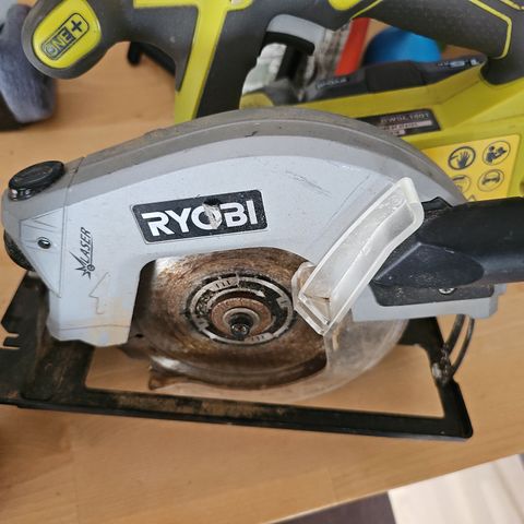 Ryobi sag