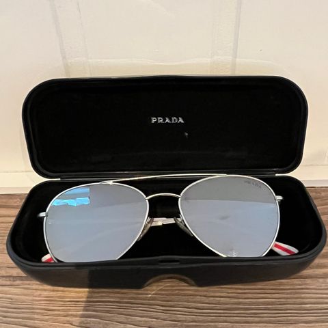 Prada Solbriller