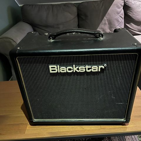 Blackstar HT5 rørforsterker