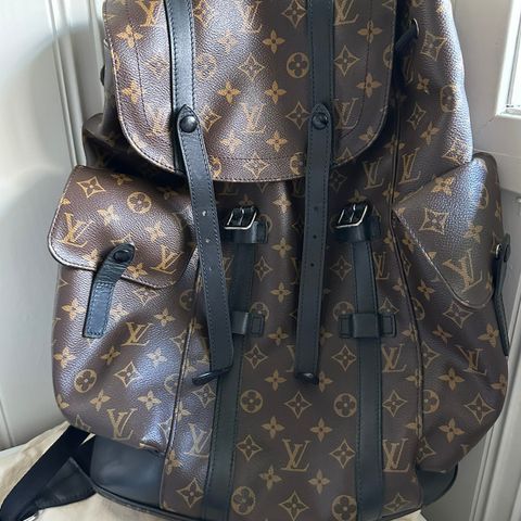 Louis Vuitton Monogram Christopher Sekk