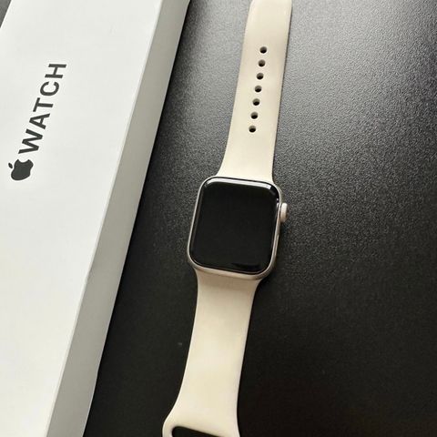 Apple Watch SE (tilnærmet ny)