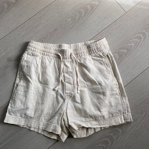 Lin shorts str xs