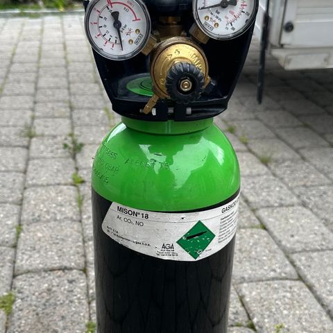 AGA 5 liter privateid gassflaske med manometer