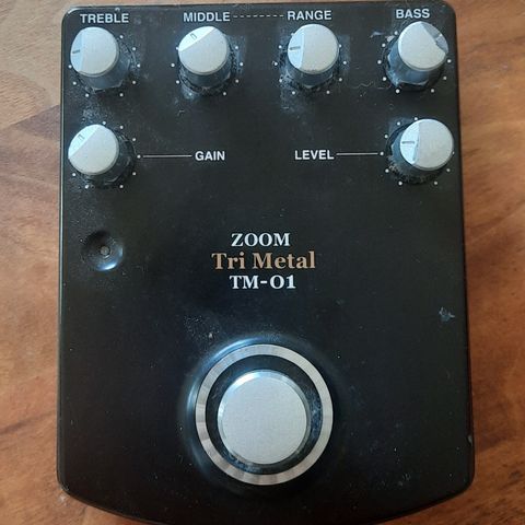 Zoom - Tri Metal