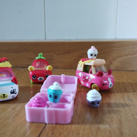 Sett 4 - Shopkins biler