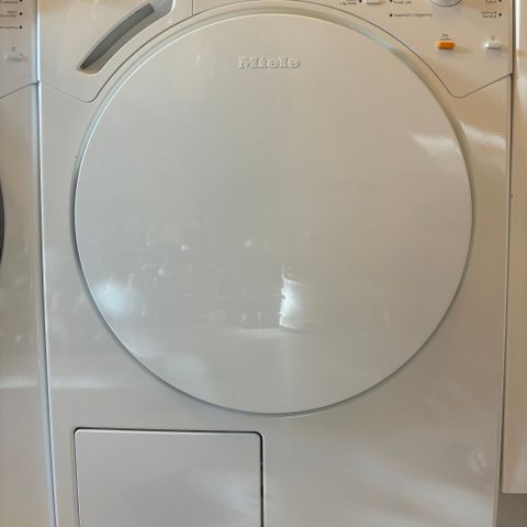 MIELE T7644C Tørketrommel. Kondens. Pent brukt.