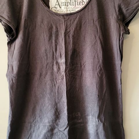 Very old & comfy t-shirt