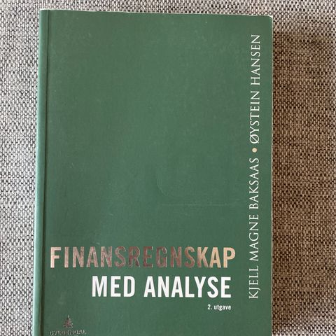 Finansregnskap med analyse