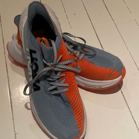 Hoka Carbon X3