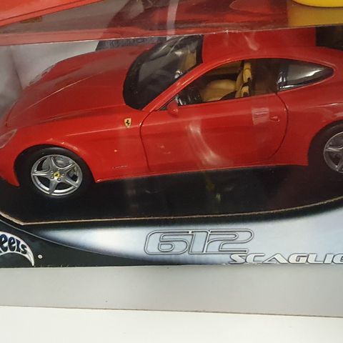 Ferrari 612 Scaglietti  1:18