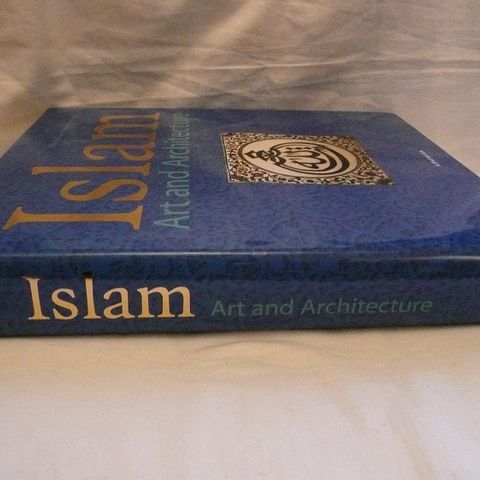 Islamic Art and Architecture Hardcover - 2001