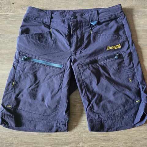 Bergans shorts 128