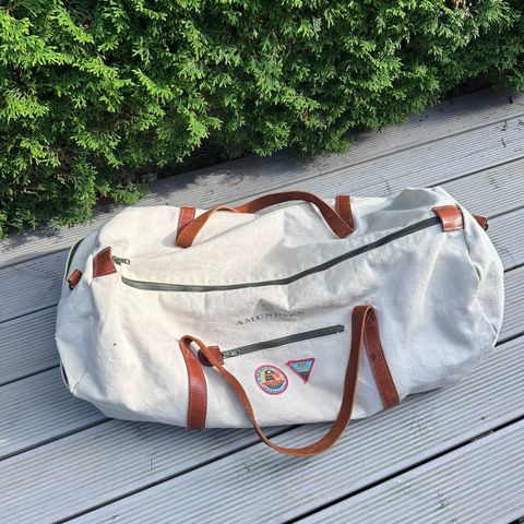 Amundsen Okavanga 65L duffel bag hvit