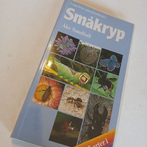 Småkryp - Bestemmelsesbok for 445 arter - Åke Sandhall