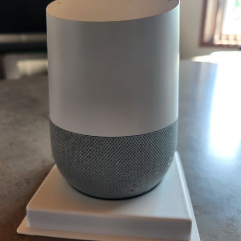 Google Home Høyttaler