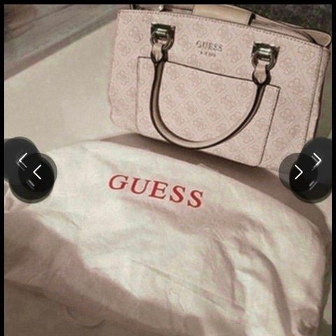 Ny veske fra guess