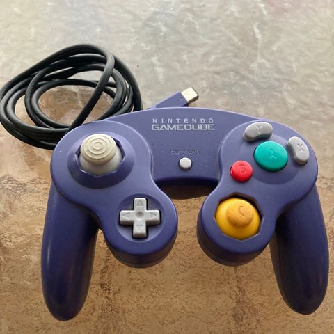 Original Gamecube Kontroller Lilla