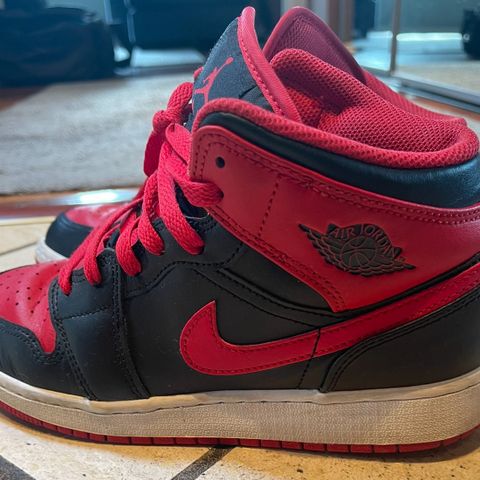 Nike air jordan one mid red and black