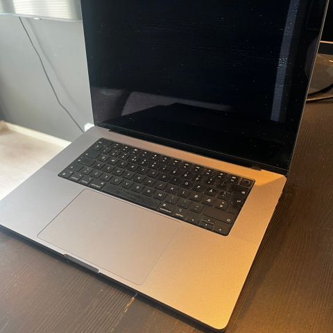 MacBook Pro 16 tommer