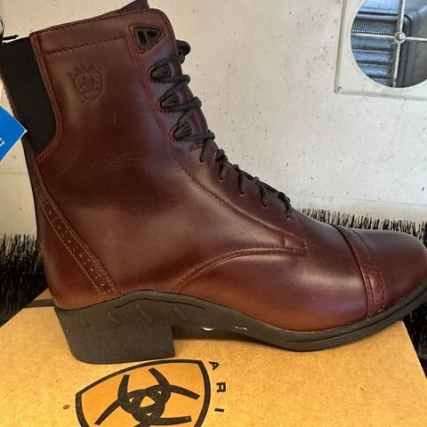 Ariat cobalt performer pro størrelse 41,5