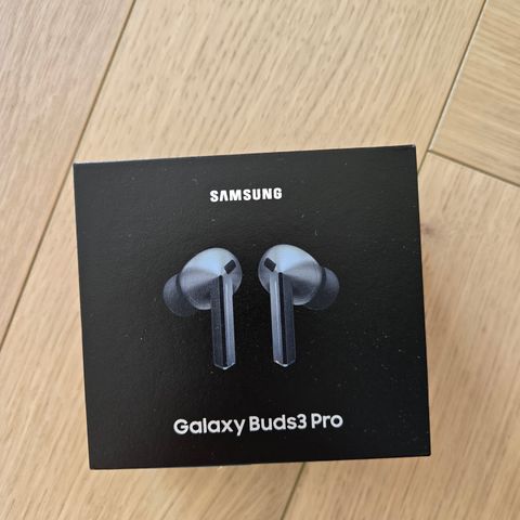 Samsung Galaxy Buds3 Pro, Sølv UÅPNET