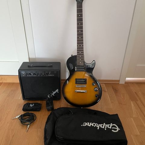 Epiphone el-gitar m/ forsterker, reim og kabel.