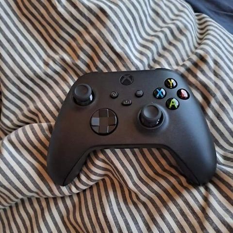 XBOX Series S/X svart kontroller