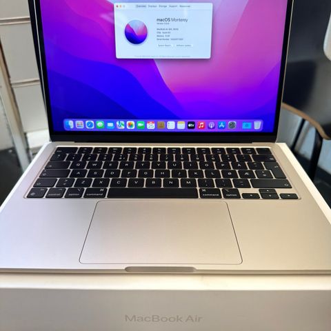 MacBook Air M2