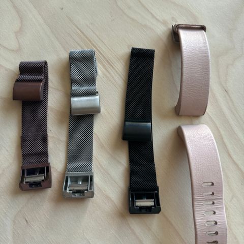 4 stk reimer til fitbit charge 2