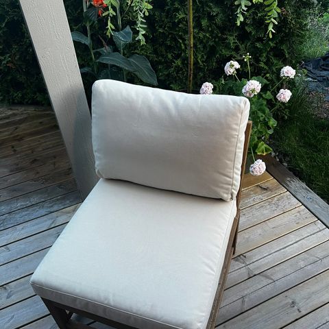 Loungesett fra IKEA (4 x stoler + bord)