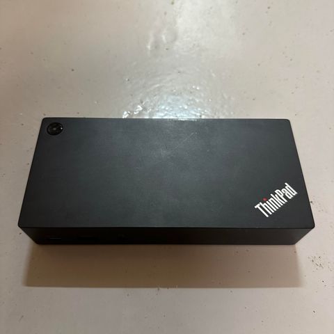 Lenovo TninkPad USB-C Dock