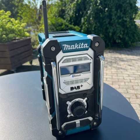 Makita radio